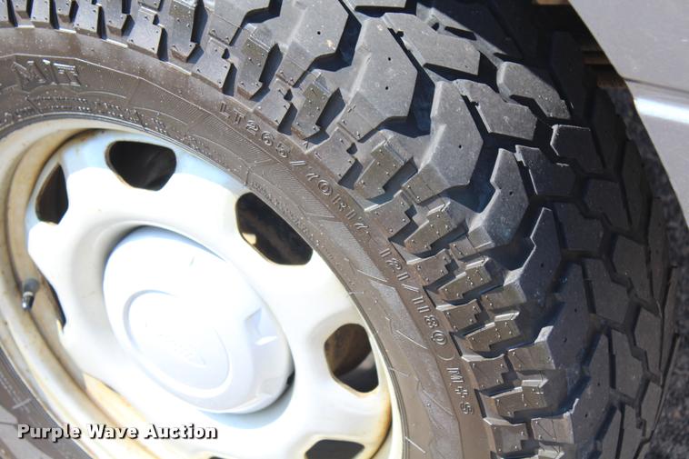 image for item K1923 2010 Ford F150 XL SuperCab pickup truck