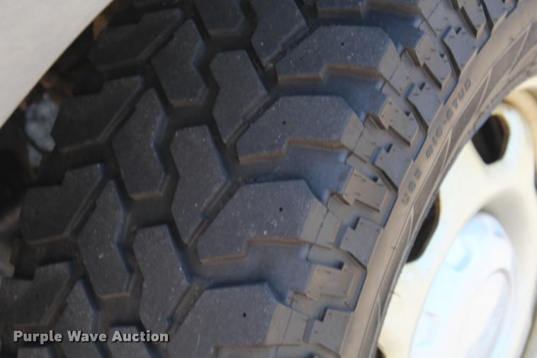 image for item K1923 2010 Ford F150 XL SuperCab pickup truck