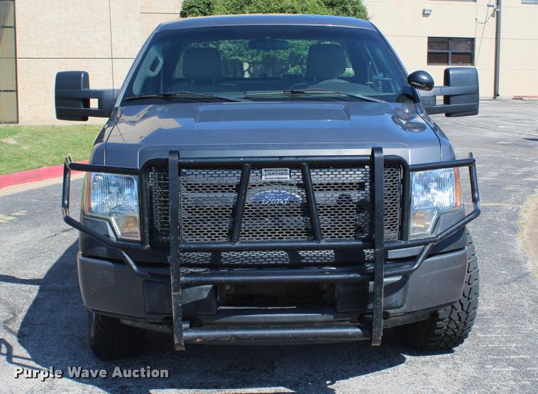 image for item K1924 2010 Ford F150 XL SuperCab pickup truck