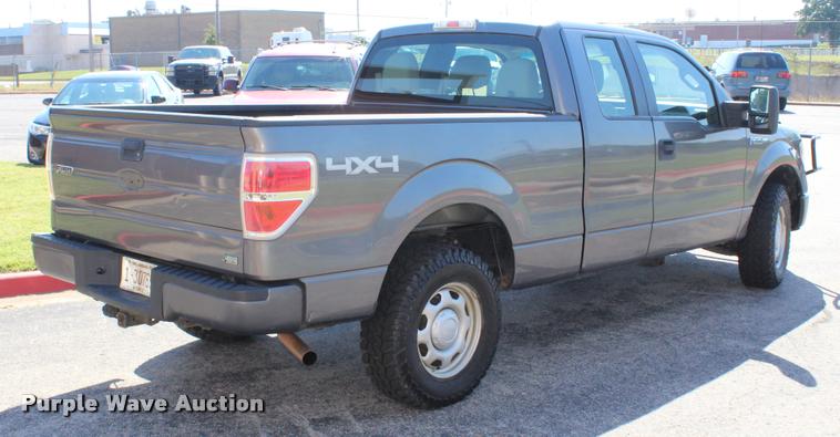 image for item K1924 2010 Ford F150 XL SuperCab pickup truck