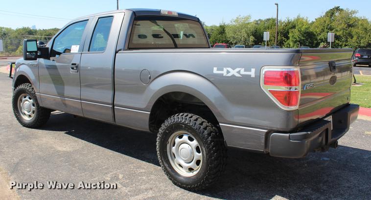 image for item K1924 2010 Ford F150 XL SuperCab pickup truck