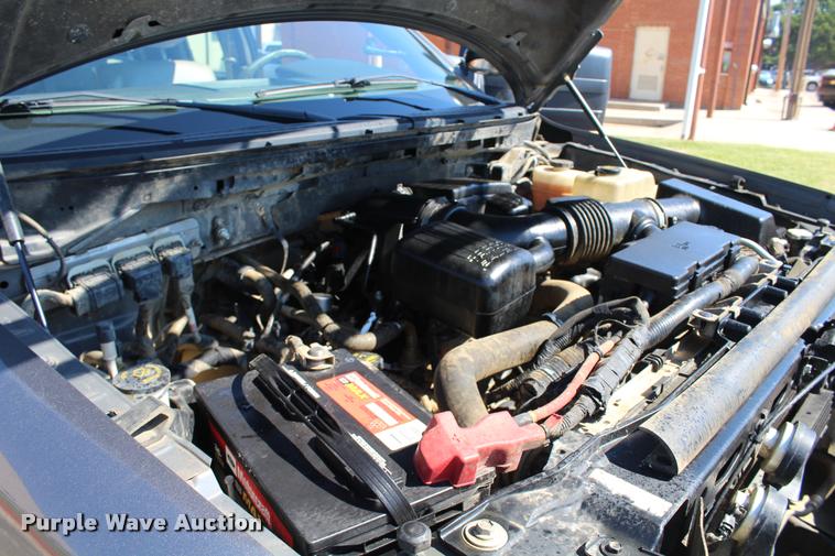 image for item K1924 2010 Ford F150 XL SuperCab pickup truck