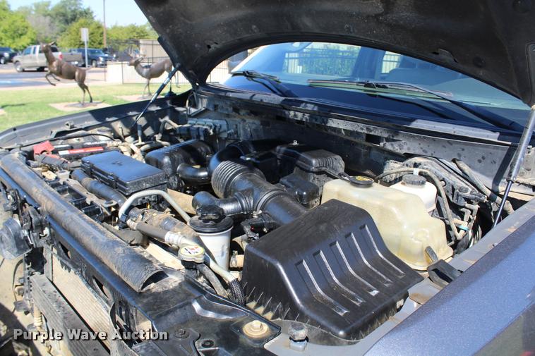 image for item K1924 2010 Ford F150 XL SuperCab pickup truck