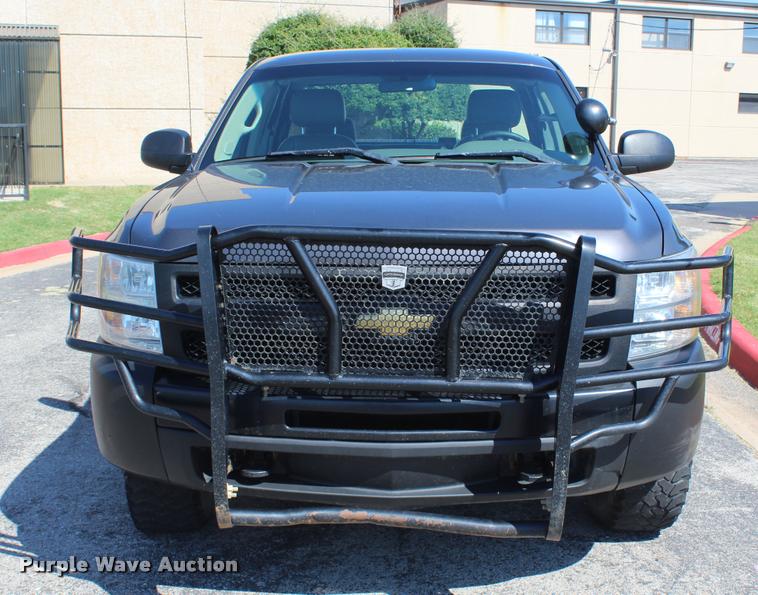 image for item K1925 2011 Chevrolet Silverado 1500 Ext. Cab pickup truck