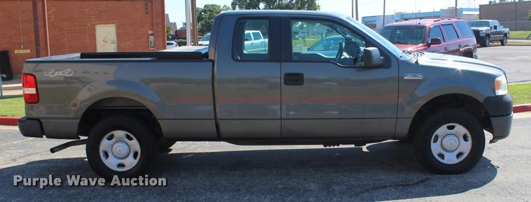 image for item K1927 2007 Ford F150 XL SuperCab pickup truck