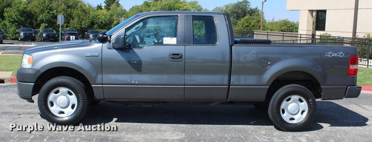 image for item K1927 2007 Ford F150 XL SuperCab pickup truck