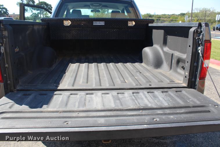 image for item K1927 2007 Ford F150 XL SuperCab pickup truck