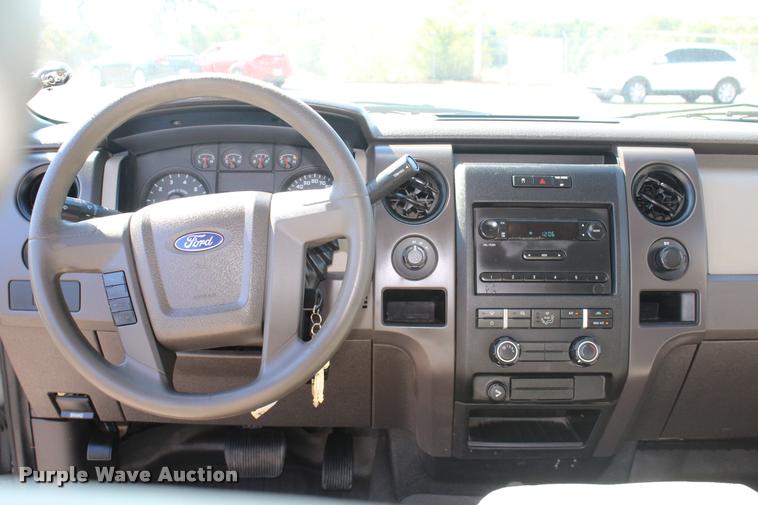 image for item K1928 2010 Ford F150 XL SuperCab pickup truck