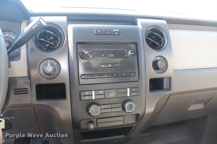 image for item K1928 2010 Ford F150 XL SuperCab pickup truck