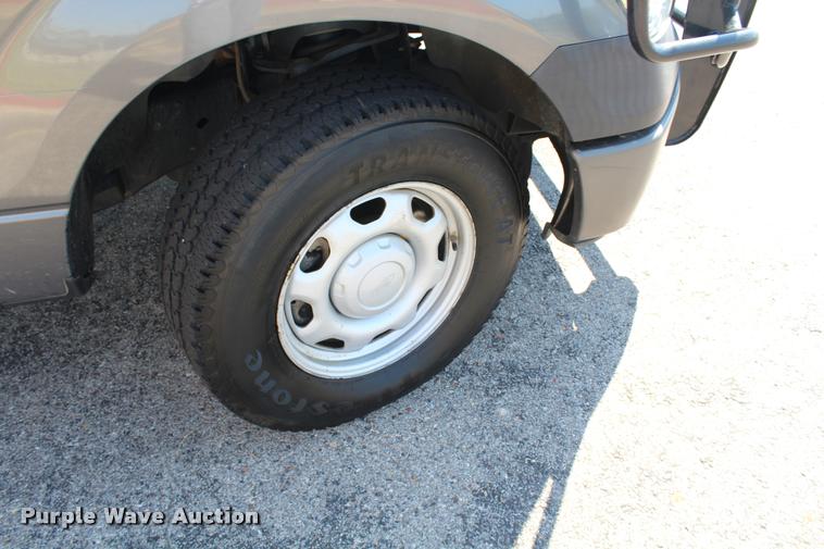 image for item K1928 2010 Ford F150 XL SuperCab pickup truck