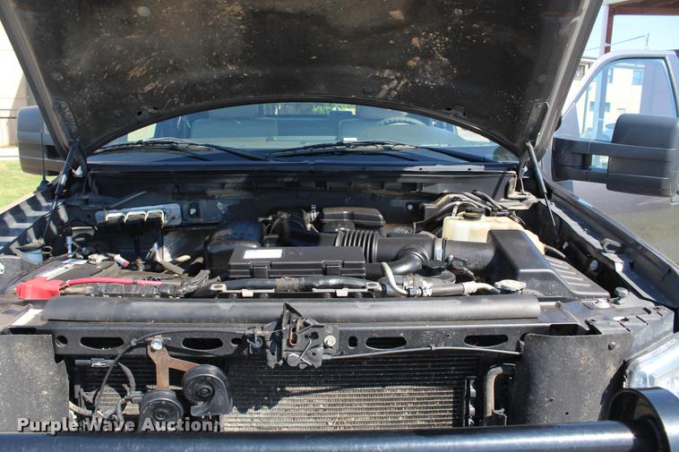 image for item K1928 2010 Ford F150 XL SuperCab pickup truck