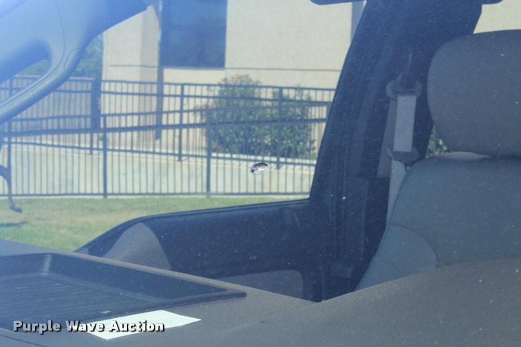 image for item K1928 2010 Ford F150 XL SuperCab pickup truck