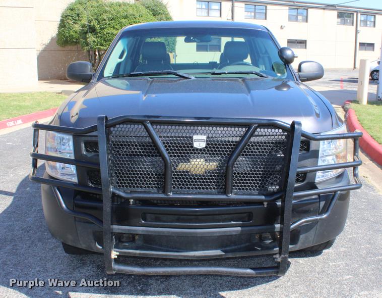 image for item K1929 2011 Chevrolet Silverado 1500 Ext. Cab pickup truck