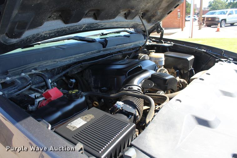 image for item K1929 2011 Chevrolet Silverado 1500 Ext. Cab pickup truck