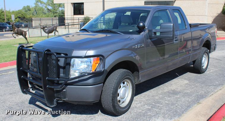 image for item K1930 2010 Ford F150 XL SuperCab pickup truck