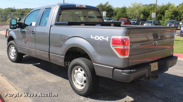 image for item K1930 2010 Ford F150 XL SuperCab pickup truck