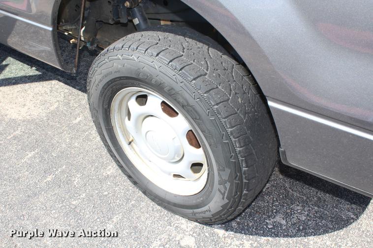 image for item K1930 2010 Ford F150 XL SuperCab pickup truck