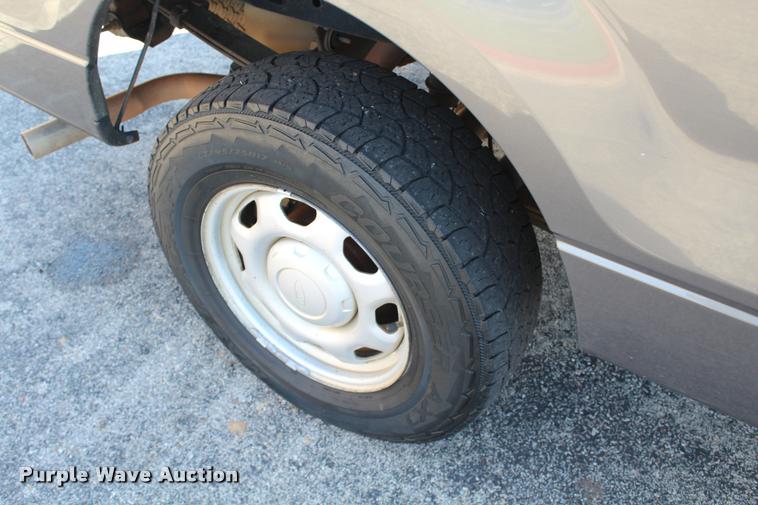 image for item K1930 2010 Ford F150 XL SuperCab pickup truck