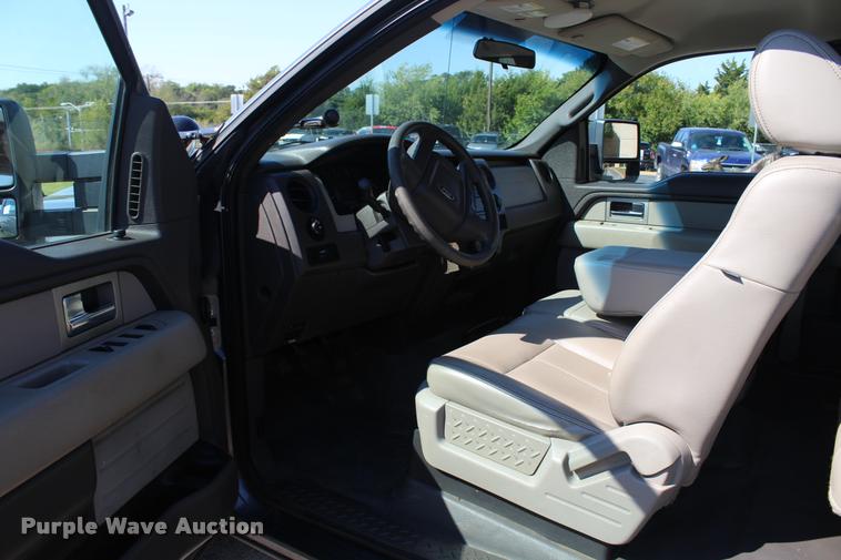 image for item K1931 2010 Ford F150 XL SuperCab pickup truck