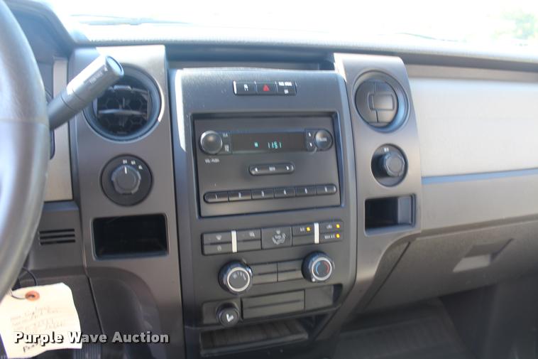 image for item K1931 2010 Ford F150 XL SuperCab pickup truck