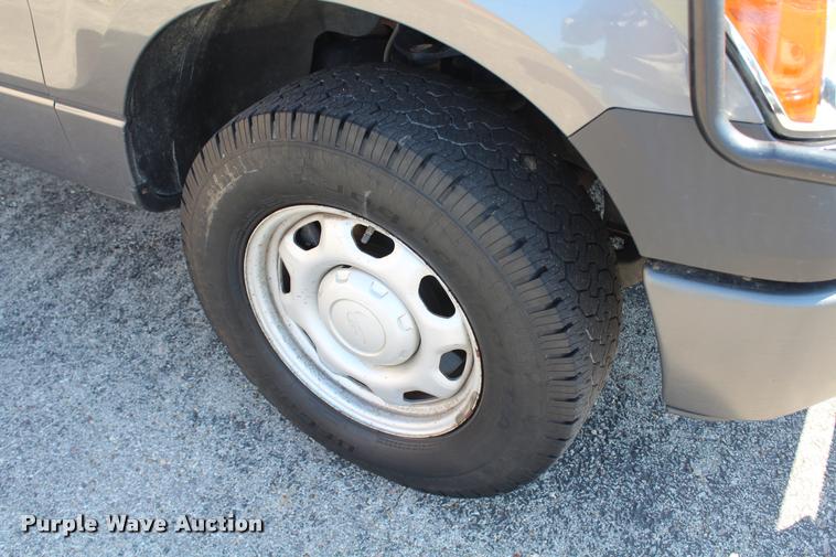 image for item K1931 2010 Ford F150 XL SuperCab pickup truck