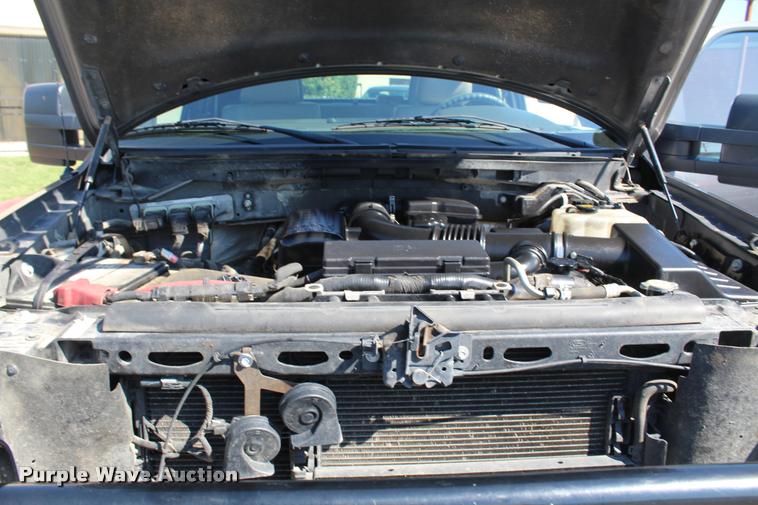 image for item K1931 2010 Ford F150 XL SuperCab pickup truck