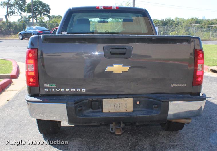image for item K1932 2011 Chevrolet Silverado 1500 Ext. Cab pickup truck