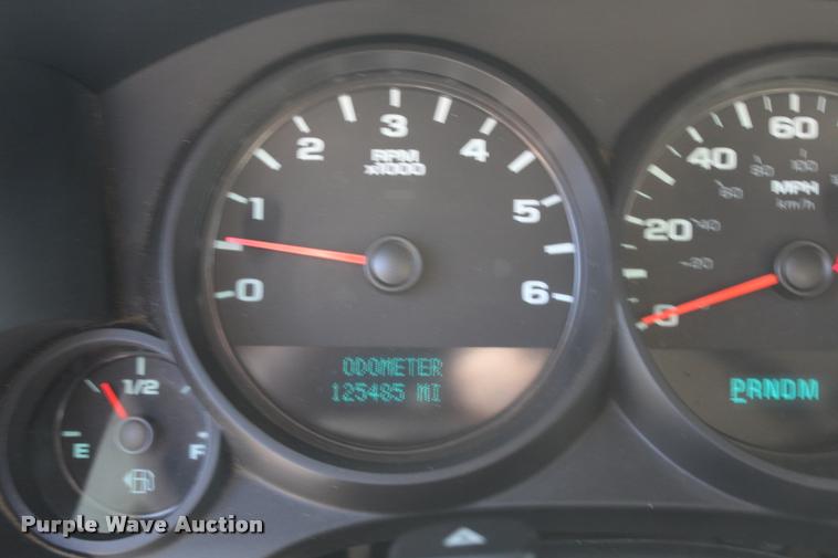 image for item K1932 2011 Chevrolet Silverado 1500 Ext. Cab pickup truck