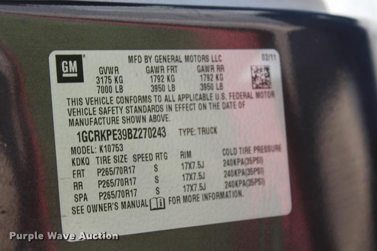 image for item K1932 2011 Chevrolet Silverado 1500 Ext. Cab pickup truck