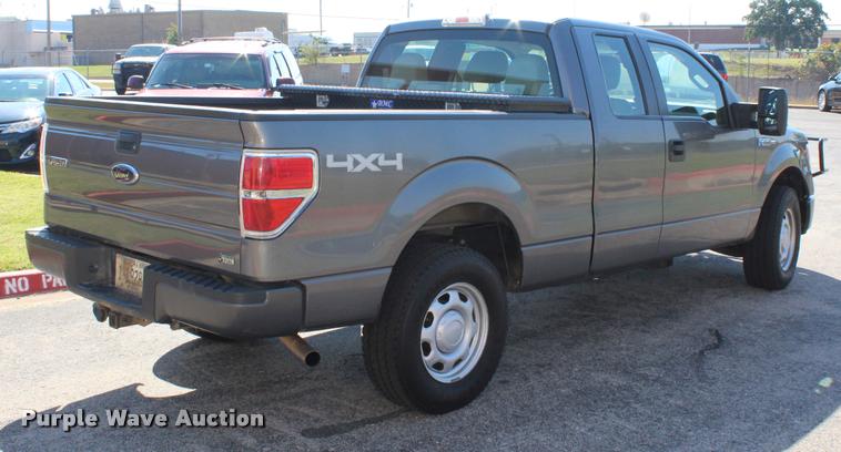 image for item K1933 2010 Ford F150 XL SuperCab pickup truck