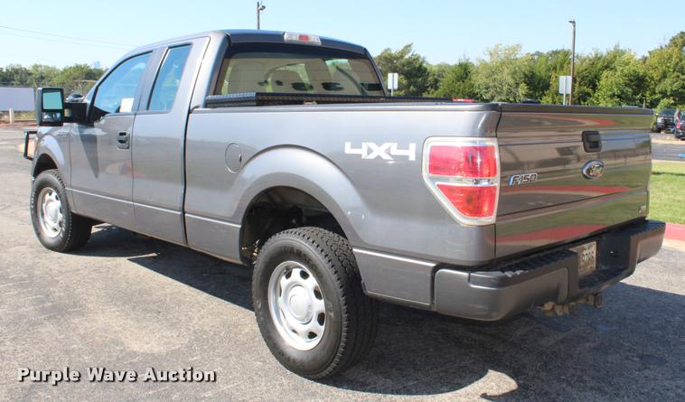 image for item K1933 2010 Ford F150 XL SuperCab pickup truck