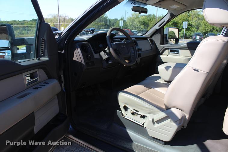 image for item K1933 2010 Ford F150 XL SuperCab pickup truck