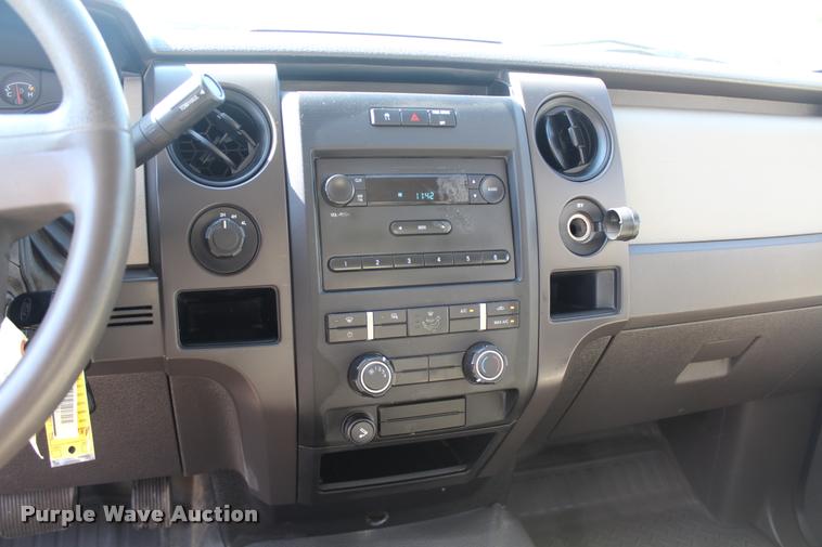 image for item K1933 2010 Ford F150 XL SuperCab pickup truck