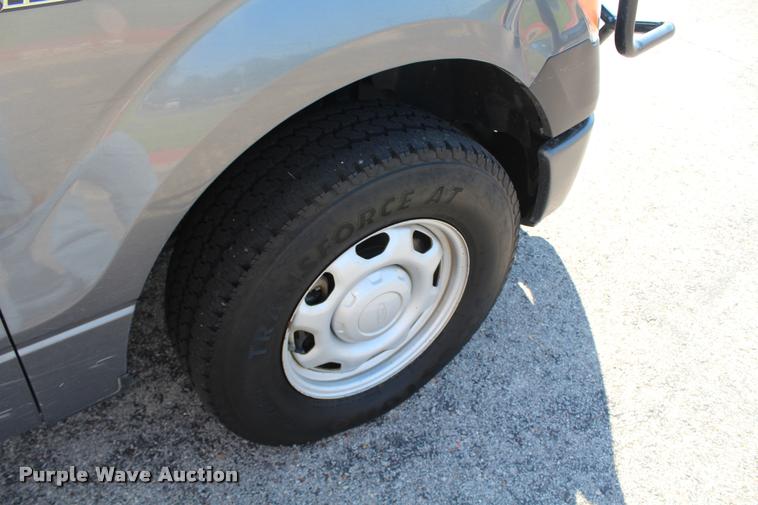 image for item K1933 2010 Ford F150 XL SuperCab pickup truck