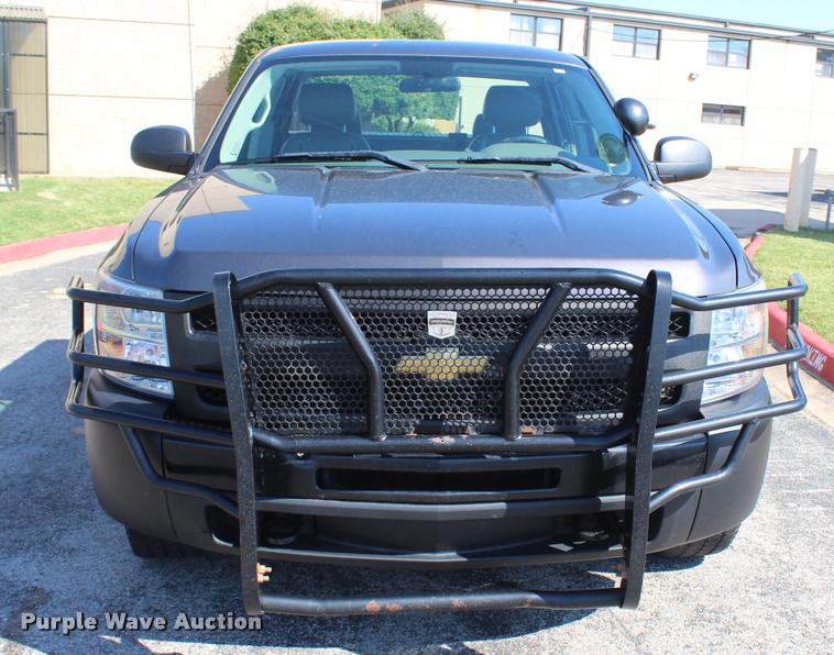 image for item K1934 2011 Chevrolet Silverado 1500 Ext. Cab pickup truck