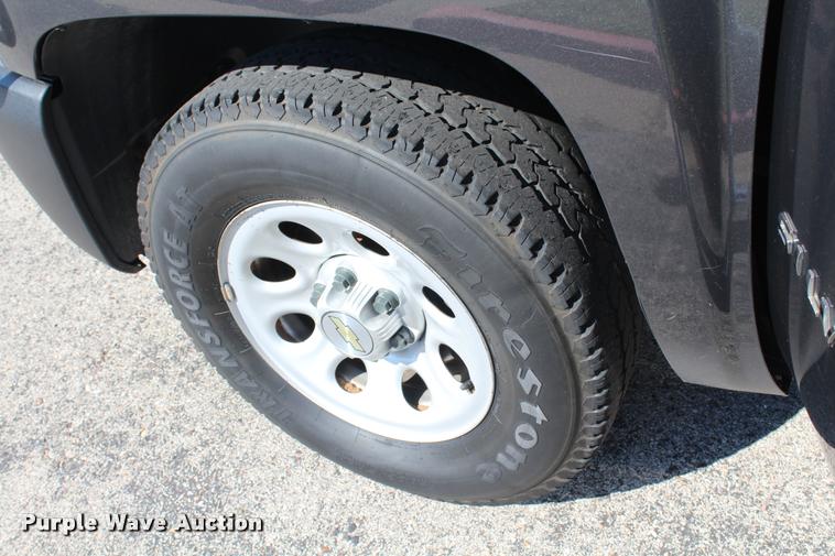 image for item K1934 2011 Chevrolet Silverado 1500 Ext. Cab pickup truck