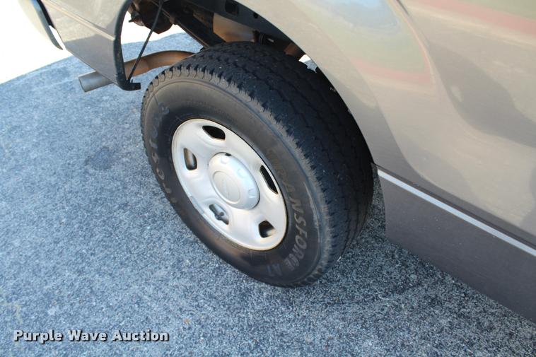 image for item K1935 2009 Ford F150 XL SuperCab pickup truck