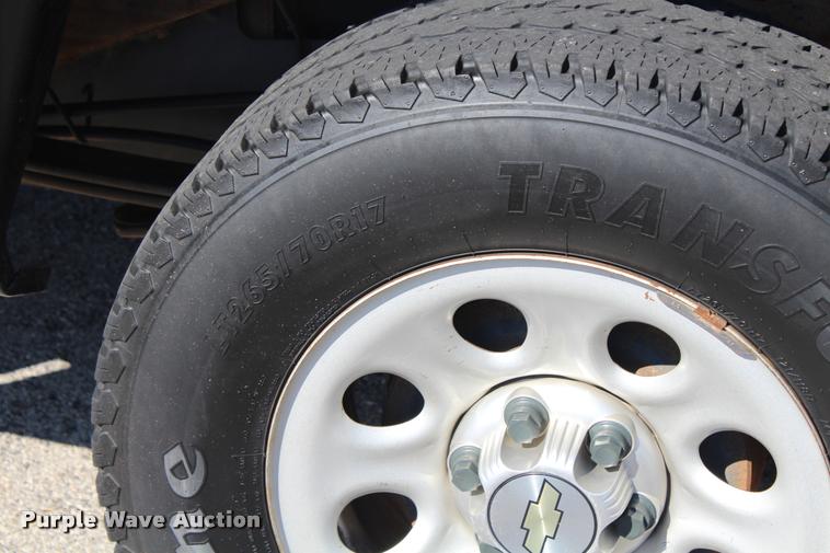 image for item K1937 2011 Chevrolet Silverado 1500 Ext. Cab pickup truck