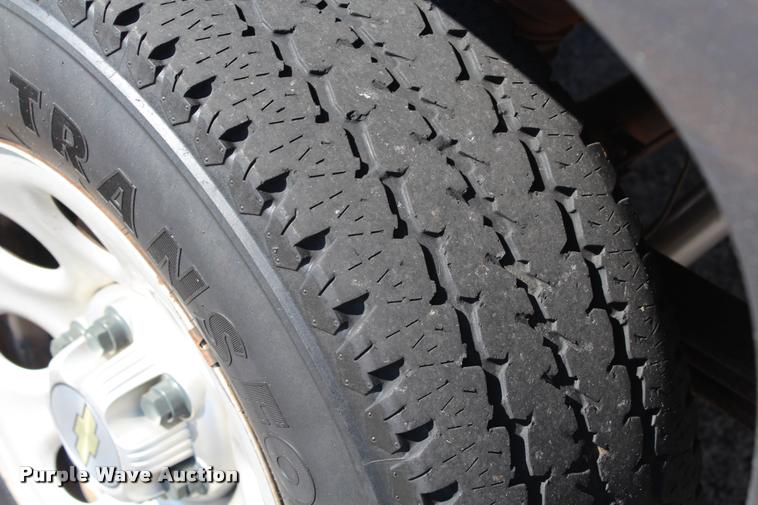 image for item K1937 2011 Chevrolet Silverado 1500 Ext. Cab pickup truck