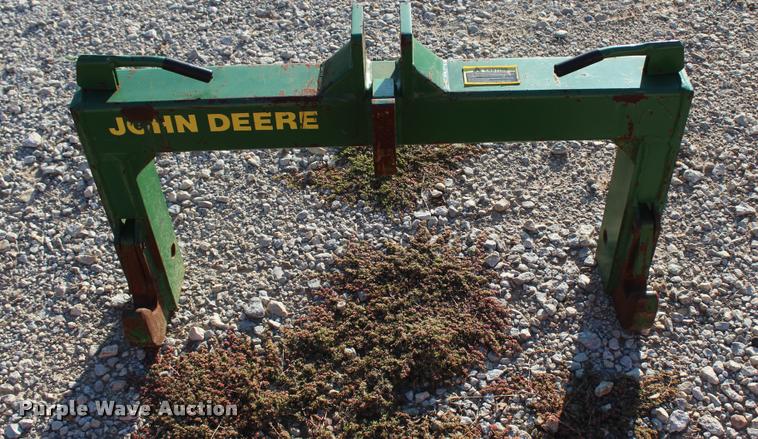 image for item L4811 John Deere quick attach