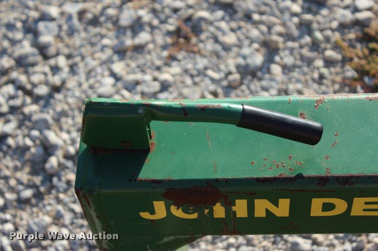 image for item L4811 John Deere quick attach