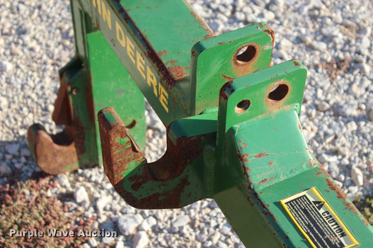 image for item L4811 John Deere quick attach
