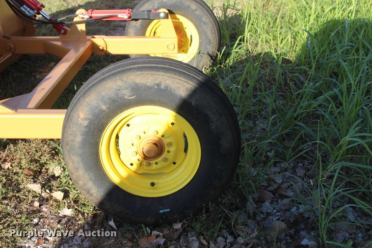 image for item L4812 2015 Industries America 10F scraper