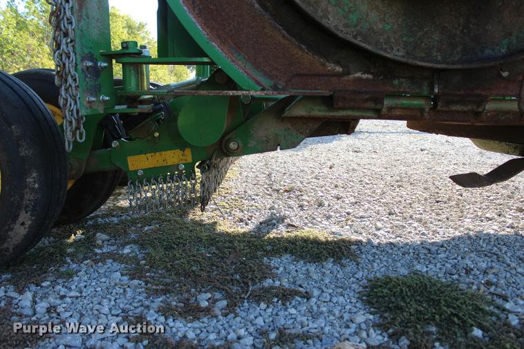 image for item L4814 2015 John Deere CX15 flex-wing rotary mower