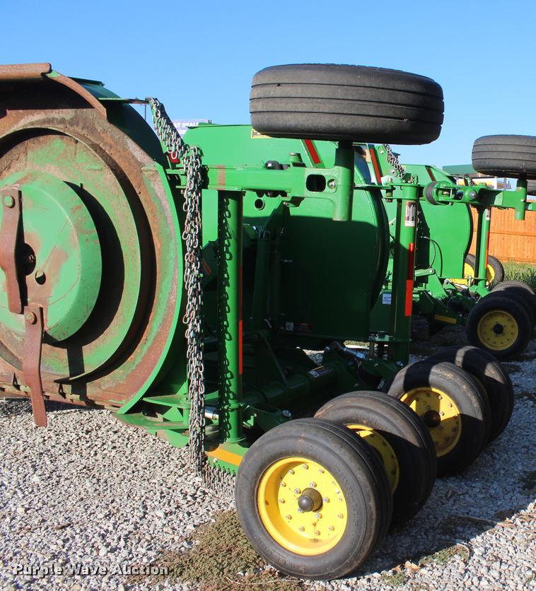 image for item L4814 2015 John Deere CX15 flex-wing rotary mower