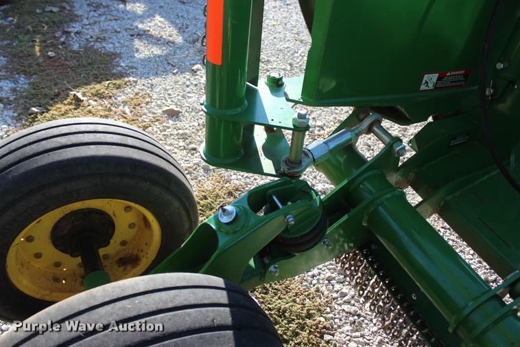 image for item L4814 2015 John Deere CX15 flex-wing rotary mower