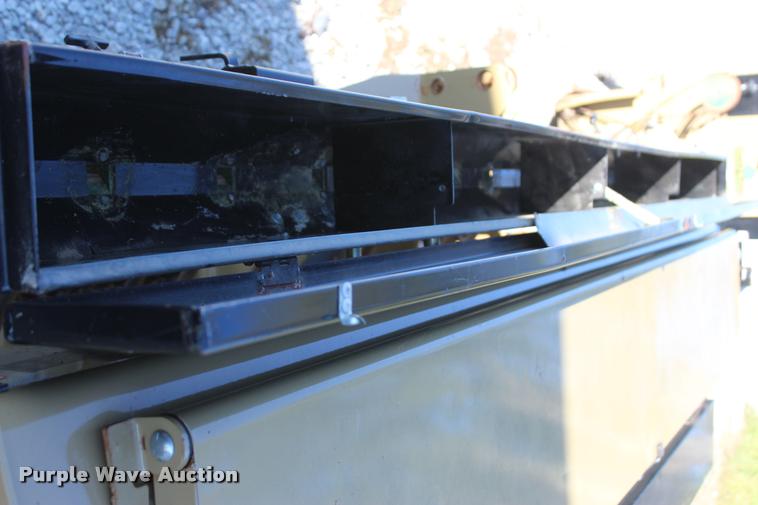 image for item L4820 2014 Land Pride PSN2096 seeder