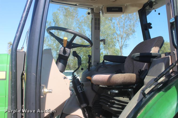image for item L4822 2013 John Deere 5101E MFWD tractor