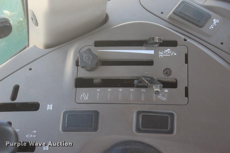 image for item L4822 2013 John Deere 5101E MFWD tractor