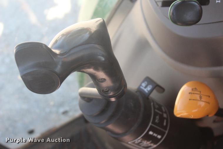 image for item L4822 2013 John Deere 5101E MFWD tractor